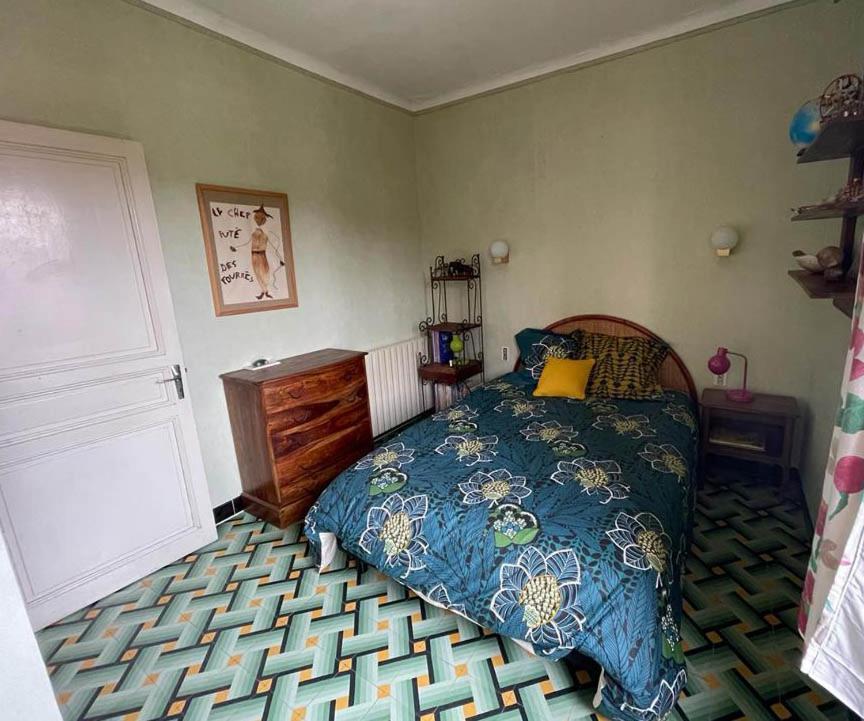 Maison Chaleureuse Au Coeur Des Aspres Camélas Exterior foto